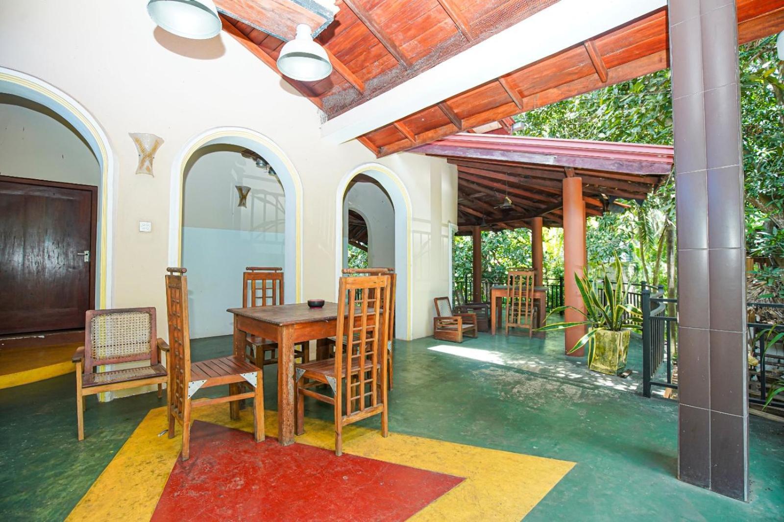 Leopard City Hostel Yala Tissamaharama Exterior photo